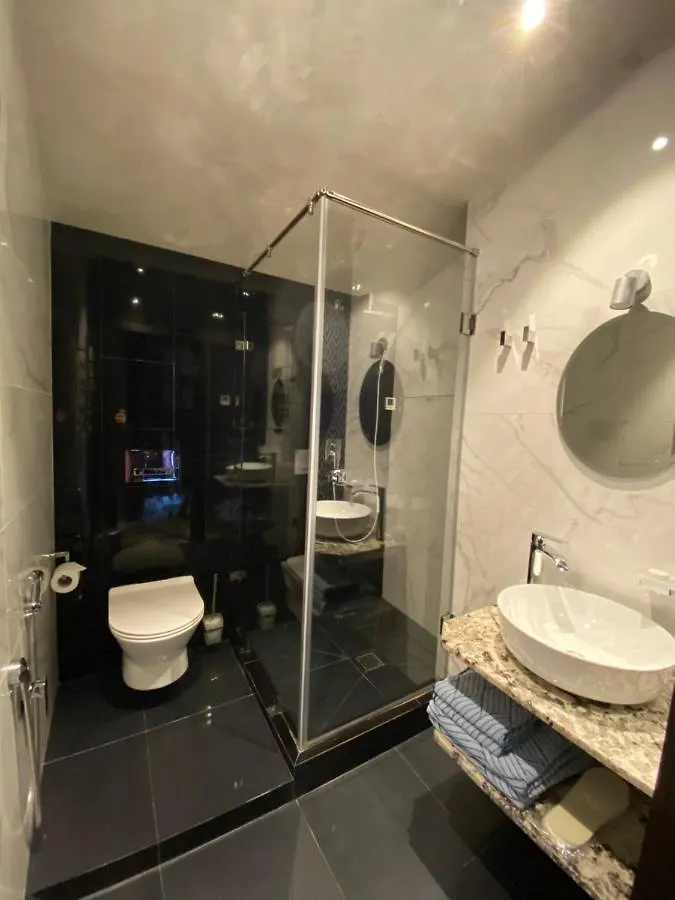 Aparthotel Artapart Vozdvigenka Kyiv Ukraine