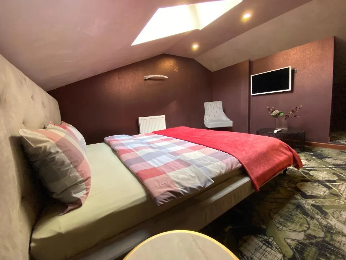 Artapart Vozdvigenka Kyiv Aparthotel
